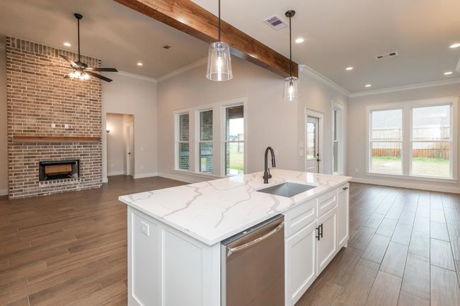 231 Coco Palms Ln, House other with 4 bedrooms, 3 bathrooms and null parking in Lumberton TX | Image 10