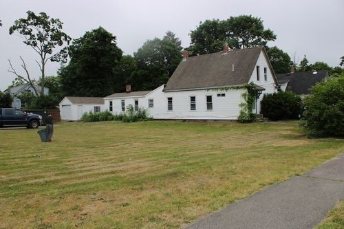1353 Washington St, Abington, MA, 02351-1799 | Card Image