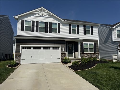 5935 Regatta Dr, Middletown, OH, 45042-3187 | Card Image