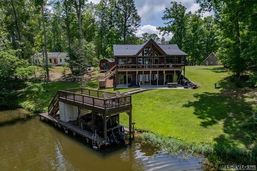 122 Rocky Branch Cir, Macon, NC, 27551-9196 | Card Image
