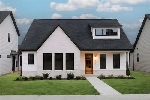 2313 S 31st St, Rogers, AR, 72758-5305 | Card Image