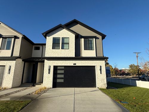 15-293 E Vaughn Ln S, Midvale, UT, 84047 | Card Image