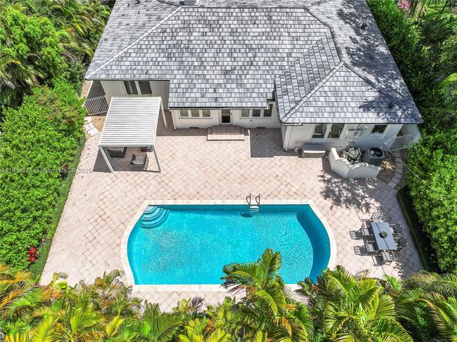 1015 Catalonia Ave, House other with 3 bedrooms, 3 bathrooms and null parking in Coral Gables FL | Image 58