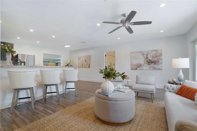 1770 Sw 32 Nd Ct, House other with 3 bedrooms, 2 bathrooms and null parking in Fort Lauderdale FL | Image 7