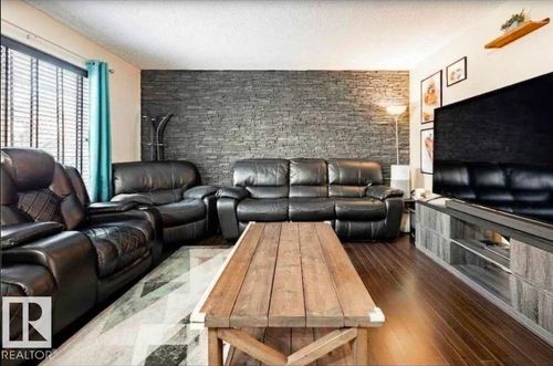 12004 22 Ave Sw, Edmonton, AB, T6W0T1 | Card Image