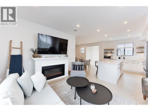 23-12018 237 Street, Maple Ridge, BC, V4R0H6 | Card Image