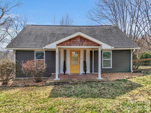 43 Melton Rd, Candler, NC, 28715-9616 | Card Image