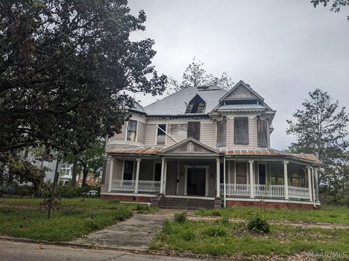 610 Mabry St, Selma, AL, 36701-5551 | Card Image