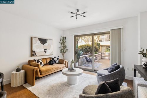 432-438 438 W Grand Ave, Oakland, CA, 94612 | Card Image