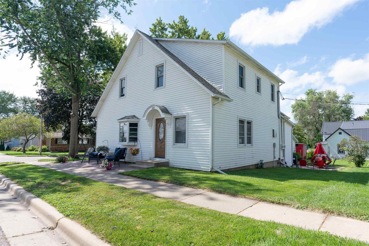 Mill St, Hillsboro, WI 54634