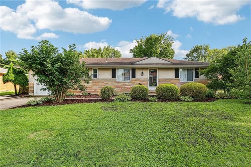 824 Princewood Ave, Centerville, OH, 45429-5624 | Card Image