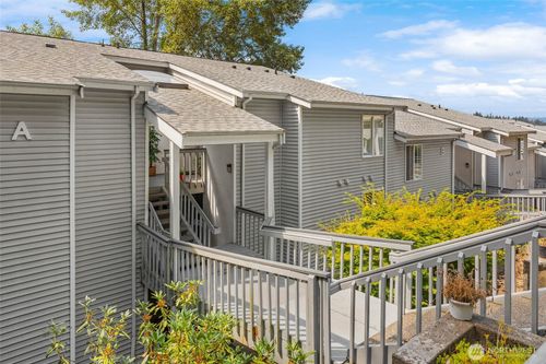 a301-17300 91st Ave Ne, Bothell, WA, 98011-3682 | Card Image