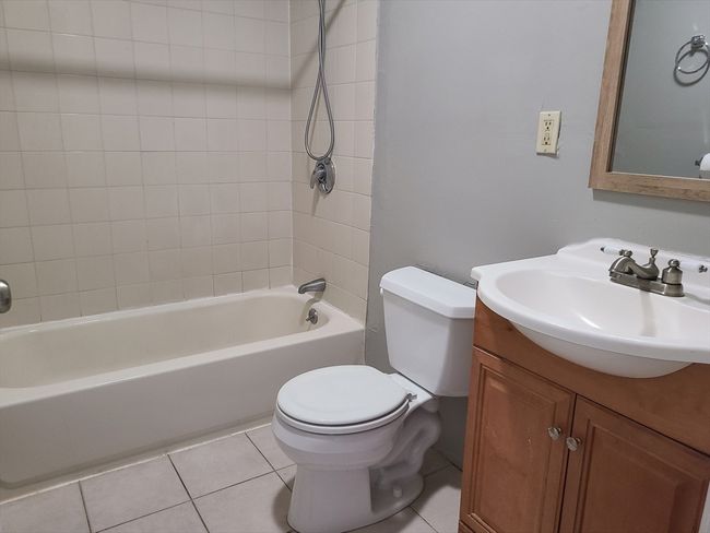 2 - 29 Franklin St, Condo with 4 bedrooms, 2 bathrooms and 2 parking in Whitman MA | Image 28