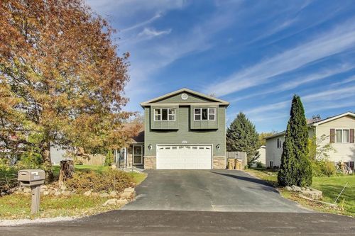 1034 101st Street, Pleasant Prairie, WI, 53158 | Card Image