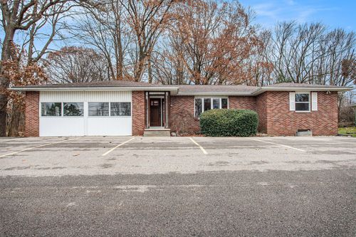 6281 Stadium Dr, Kalamazoo, MI, 49009-2011 | Card Image