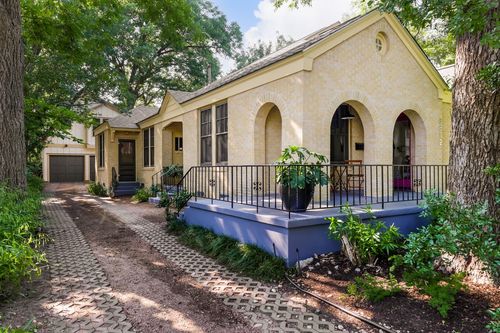 3812 Duval St, Austin, TX, 78751-5106 | Card Image