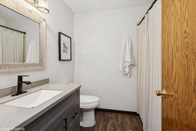 Full bath upstairs—ready for your daily routine | Image 28