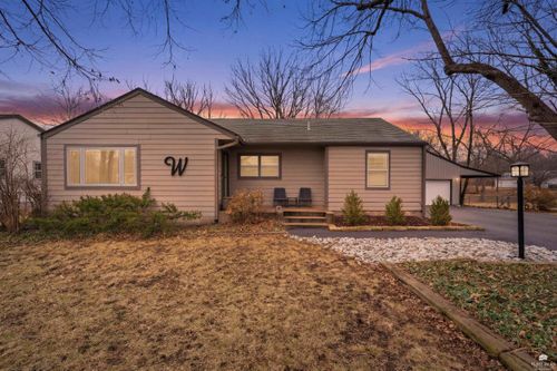 2014 Browning Ave, Manhattan, KS, 66502 | Card Image