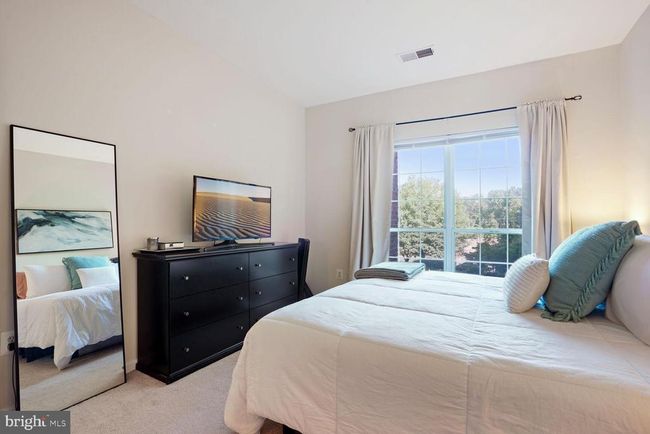 UNIT-208 - 4850 Eisenhower Ave, Condo with 2 bedrooms, 1 bathrooms and null parking in ALEXANDRIA VA | Image 18