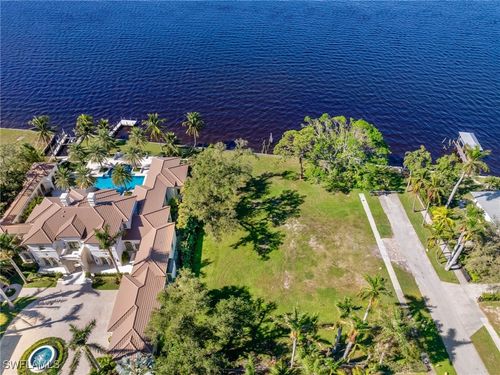 1212 Coconut Dr, FORT MYERS, FL, 33901-6609 | Card Image
