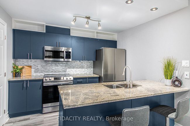 K - 139 Harthill Way, Condo with 2 bedrooms, 2 bathrooms and null parking in Ottawa ON | Image 6