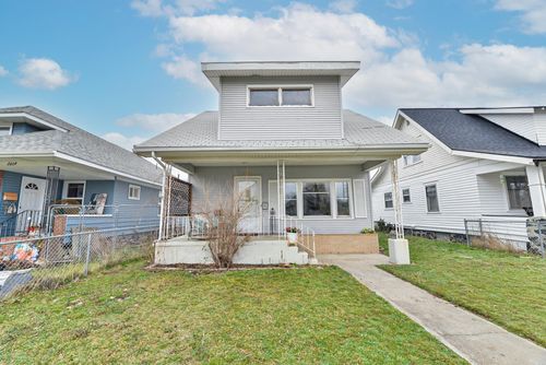 2530 W Dean Ave, Spokane, WA, 99201-1519 | Card Image