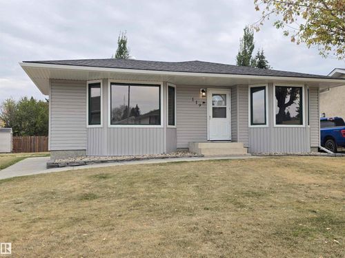 119 Diamond Dr, Millet, AB, T0C1Z0 | Card Image
