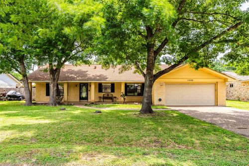 13505 Broadmeade Ave, Austin, TX, 78729-1923 | Card Image