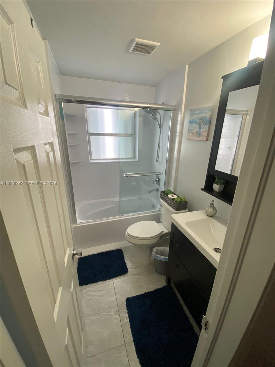 Residential Lease in Fort Lauderdale 5