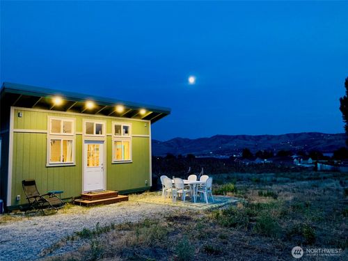 127 Hurley Ln, Manson, WA, 98831 | Card Image
