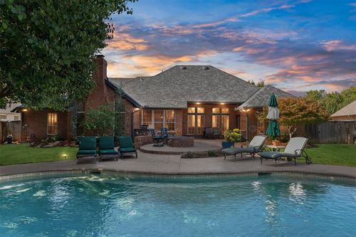 12100 Maple Ridge Road, Oklahoma City, OK, 73120 | Card Image