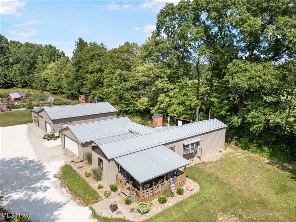 Waynesburg Rd, Carrollton, OH 44615