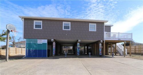 2604 Sandpiper Rd, Virginia Beach, VA, 23456-4515 | Card Image
