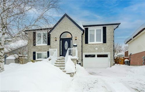 233 Blackwell Dr, Kitchener, ON, N2N2S6 | Card Image