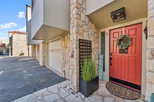 5-200 Free Rein, Horseshoe Bay, TX, 78657-6223 | Card Image