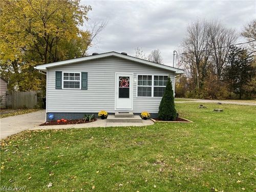 133 Sheriff St, Elyria, OH, 44035-2561 | Card Image