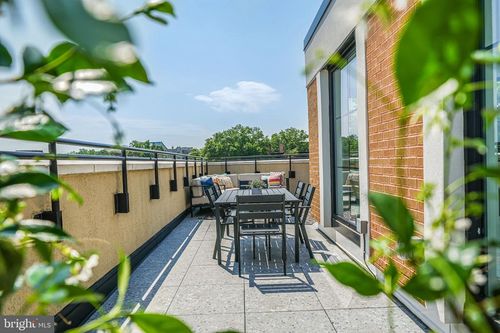2901 Newark St Nw, WASHINGTON, DC, 20008-3339 | Card Image