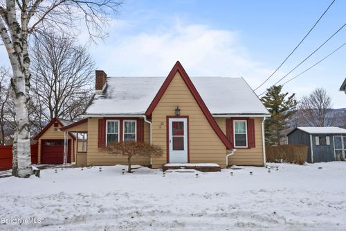 12 2nd St, Adams, MA, 01220-1908 | Card Image