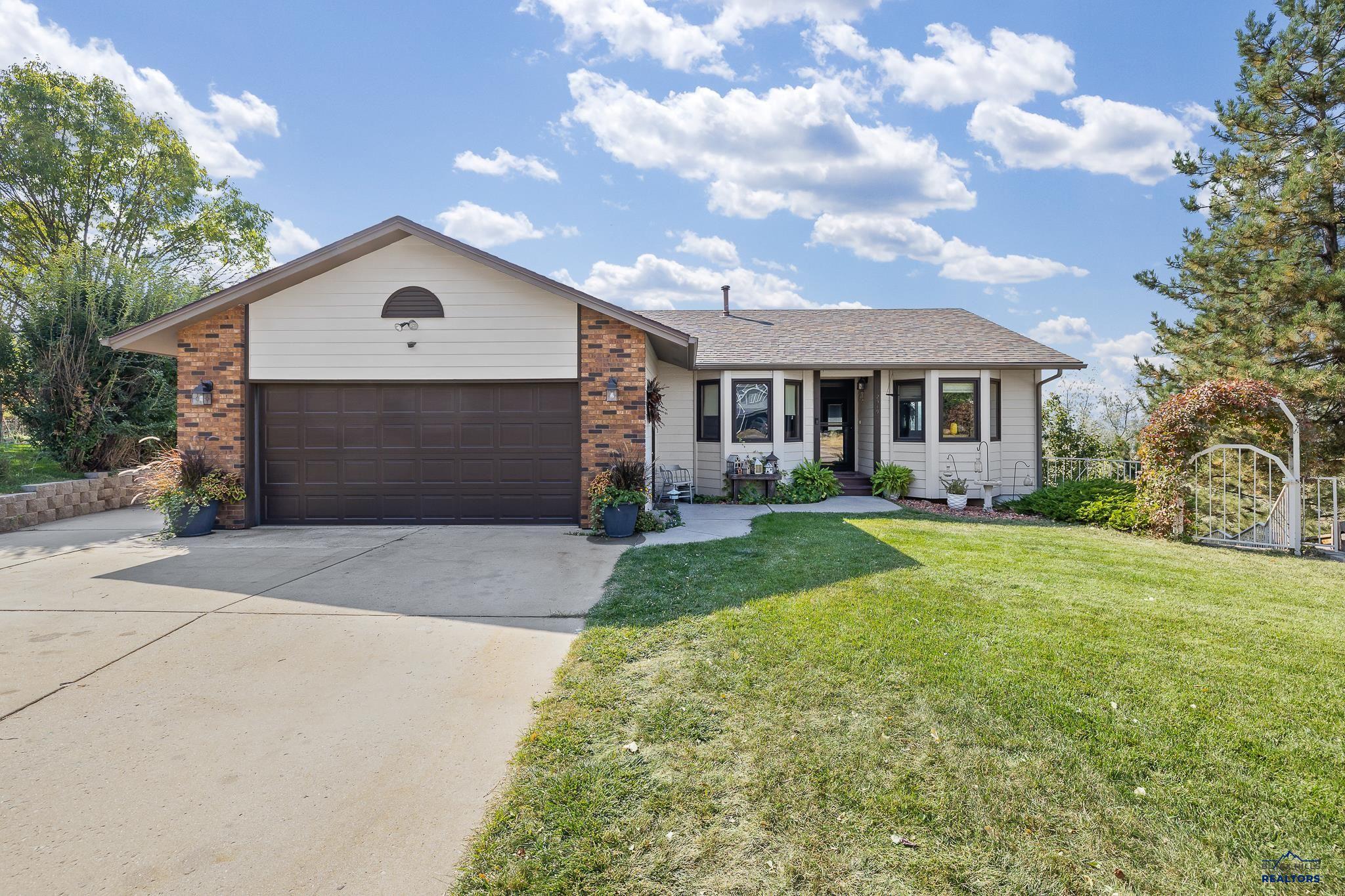 Arroyo Ct, Rapid City, SD 57702