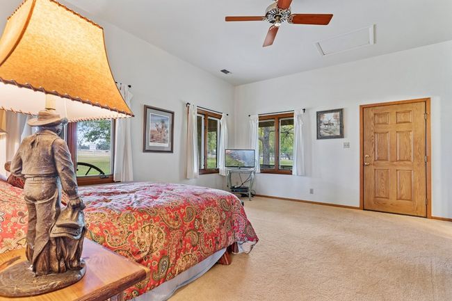 556 Cliff View Loop, Home with 6 bedrooms, 7 bathrooms and null parking in Harper TX | Image 70