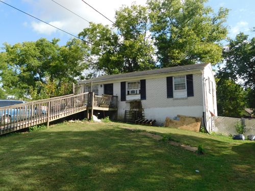 207 Sunset Blvd, Gallatin, TN, 37066-2035 | Card Image