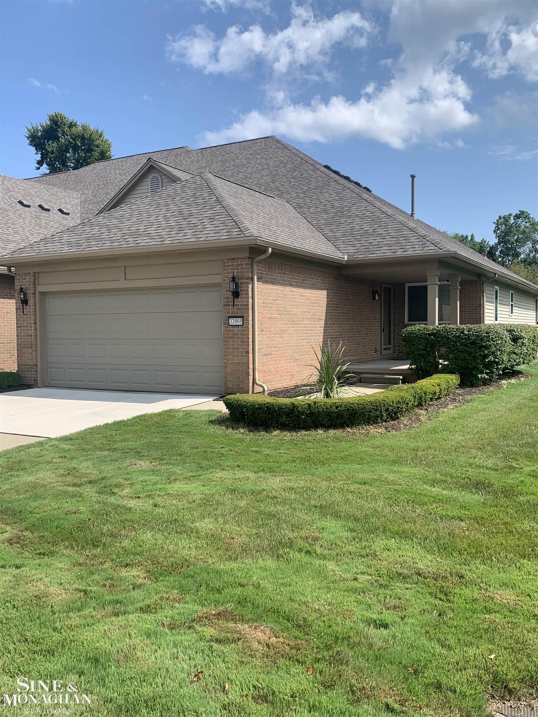 Michigamme Dr, Chesterfield, MI 48047