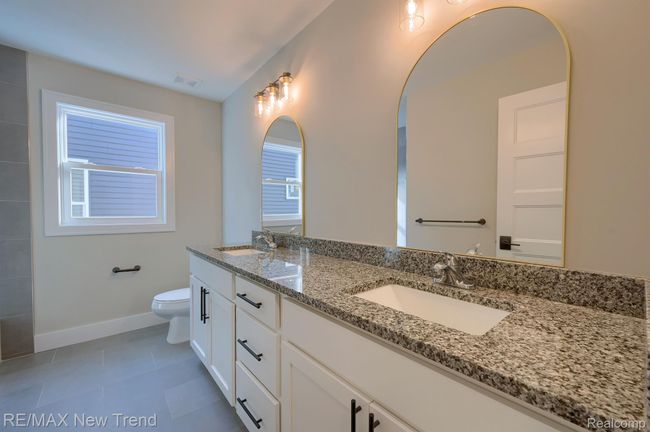 213 Mountain View Ln, House other with 4 bedrooms, 3 bathrooms and null parking in Milford MI | Image 28