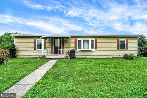 485 River Dr, York Haven, PA, 17370-9046 | Card Image