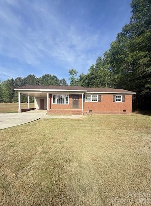 5325 Old Branch Rd, Fort Lawn, SC, 29714-8704 | Card Image