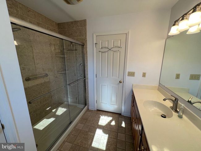 642 Meadow Hill Dr, House other with 3 bedrooms, 3 bathrooms and null parking in Narvon PA | Image 26