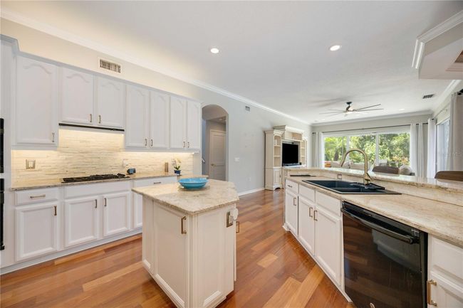 6453 Indigo Bunting Pl, House other with 5 bedrooms, 4 bathrooms and null parking in LAKEWOOD RANCH FL | Image 25