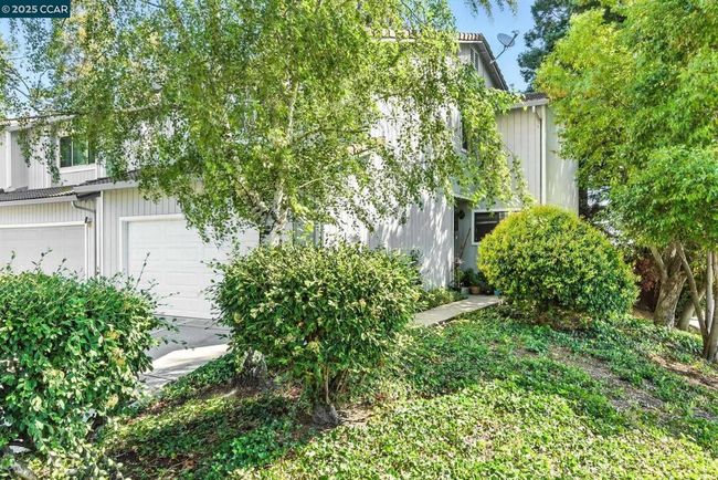 223 Via Pinada Ln, Townhouse with 3 bedrooms, 3 bathrooms and 2 parking in Martinez CA | Image 29
