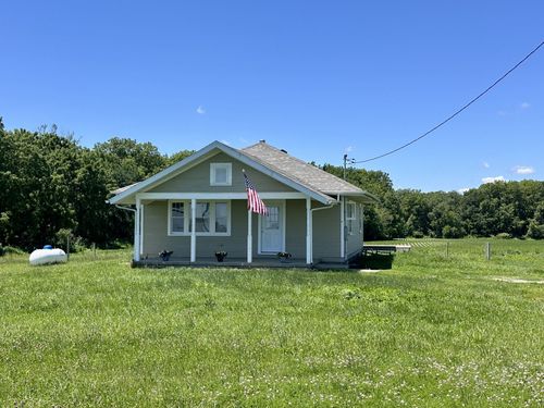 7637 1900 East St, Tiskilwa, IL, 61368-9347 | Card Image