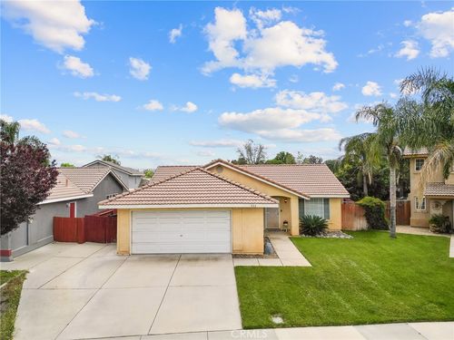 533 Heidi Cir, Beaumont, CA, 92223 | Card Image
